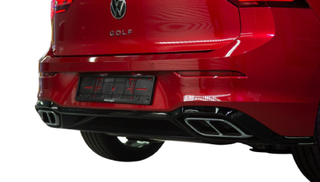 GOLF 8 مع نجلات مربعة (شكل الـ R-LINE)