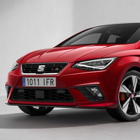 SEAT IBIZA FR 2019 (طبون أمامي مع شيل)