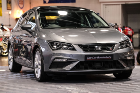 SEAT LEON 2018 (أمامي)